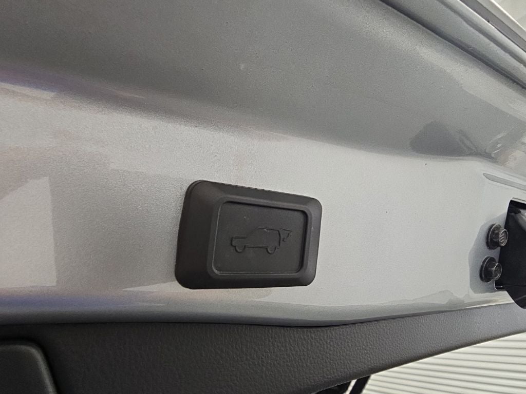2025 Toyota RAV4 Hybrid XLE Premium