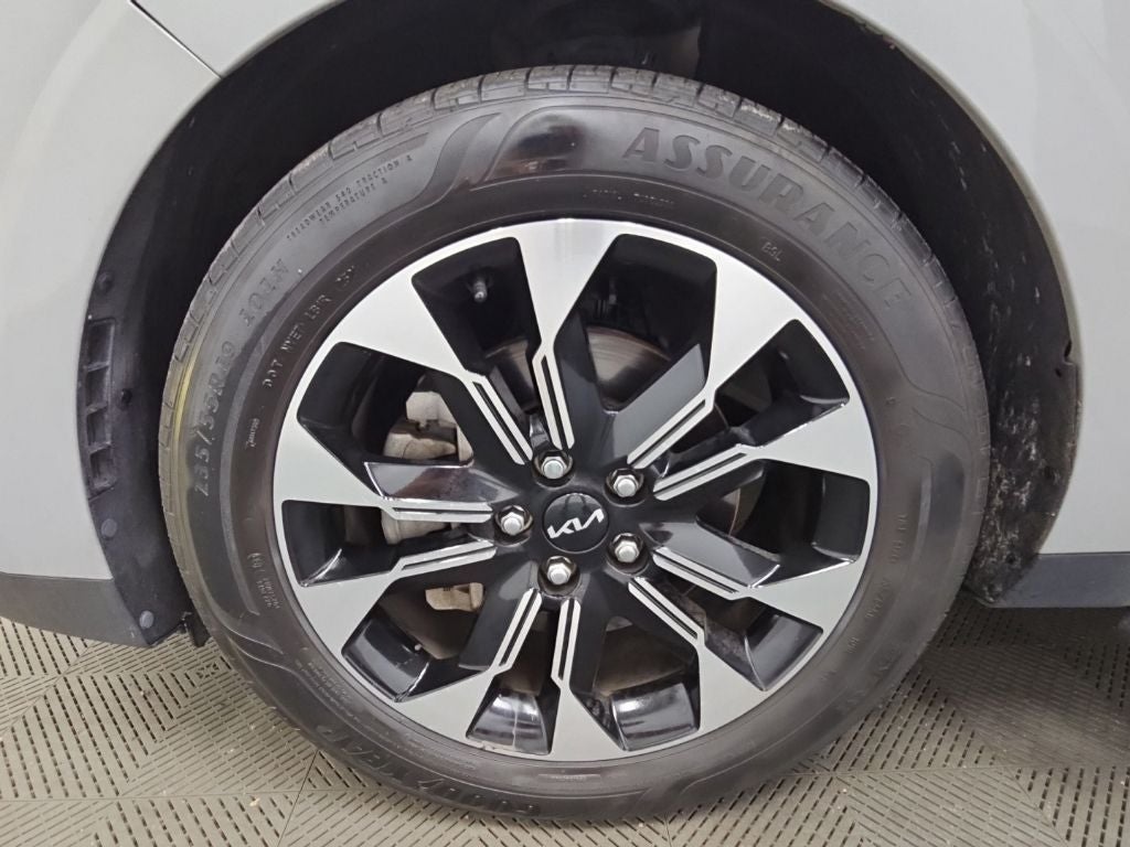 2022 Kia Carnival EX