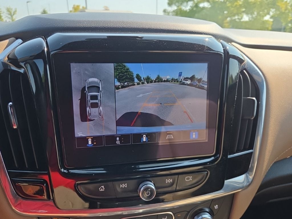 2022 Chevrolet Traverse Premier
