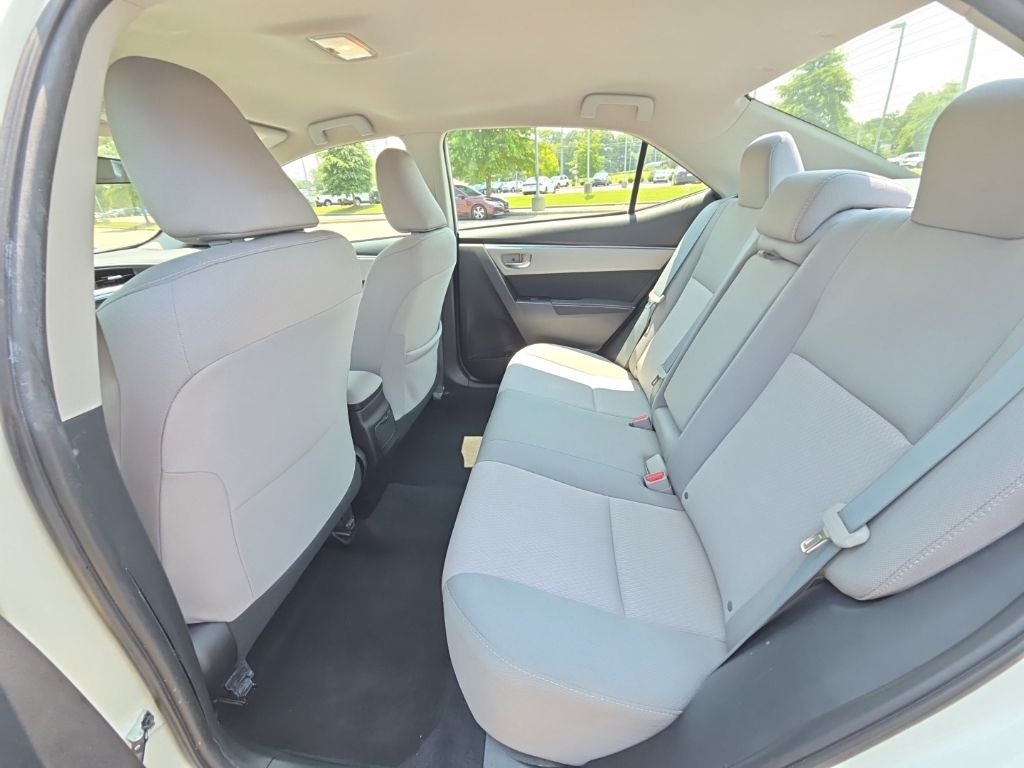 2015 Toyota Corolla LE