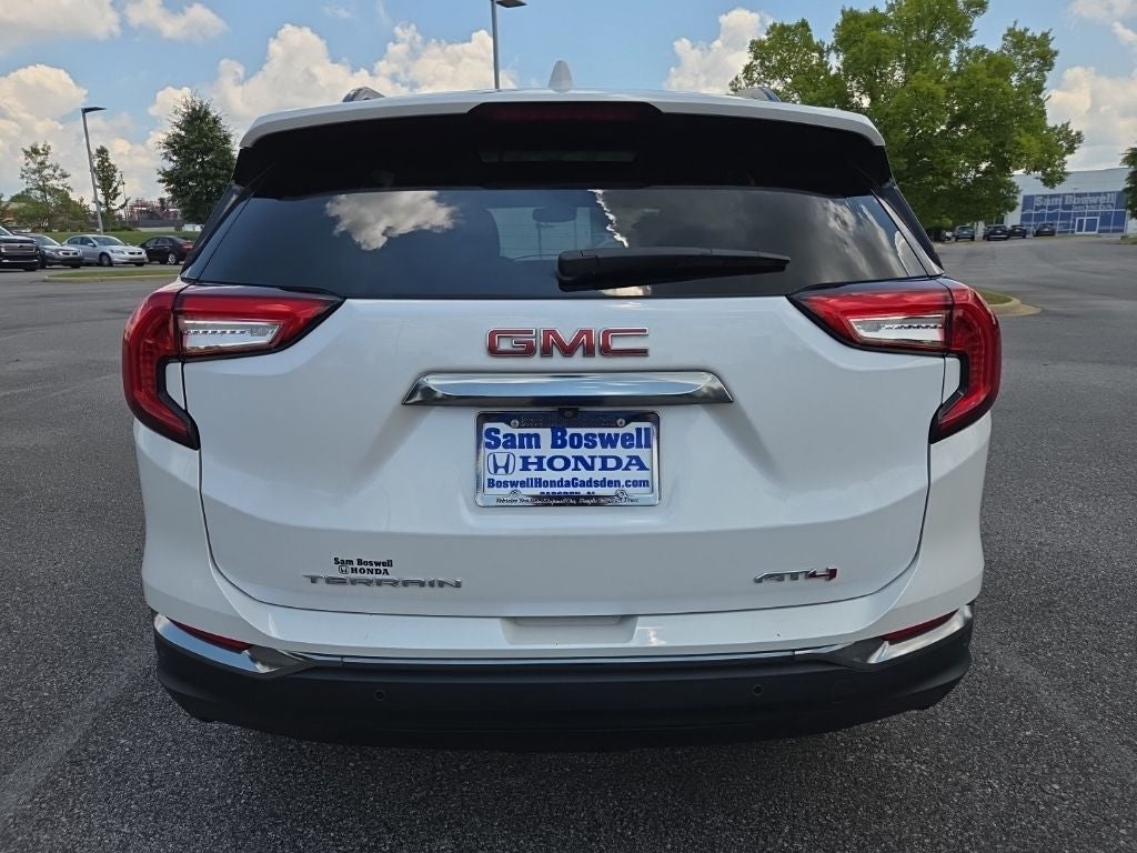 2022 GMC Terrain AT4
