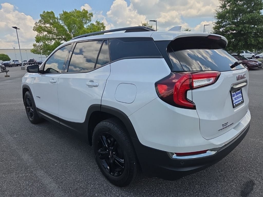 2022 GMC Terrain AT4