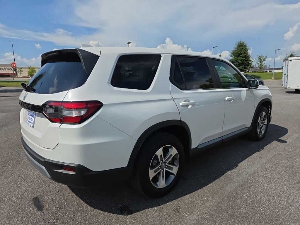 2024 Honda Pilot EX-L 8 Passenger