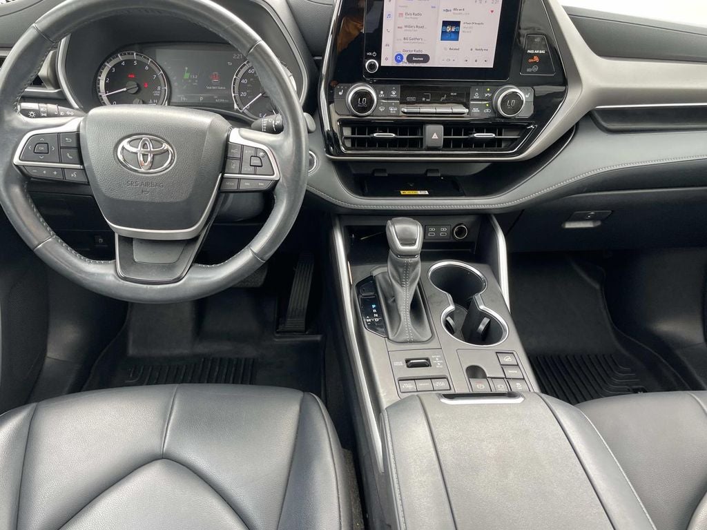 2023 Toyota Highlander XLE