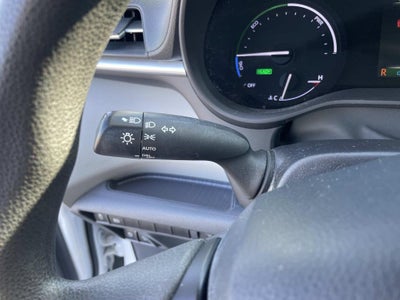 2023 Toyota Sienna LE 8 Passenger