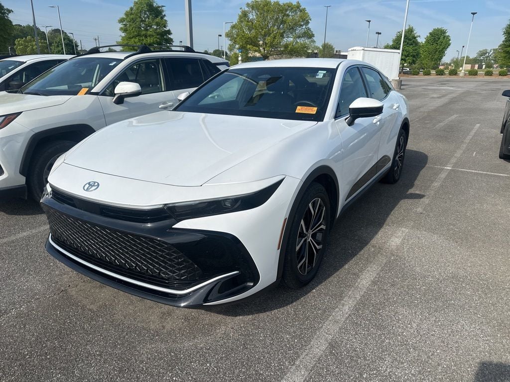 2025 Toyota Crown XLE