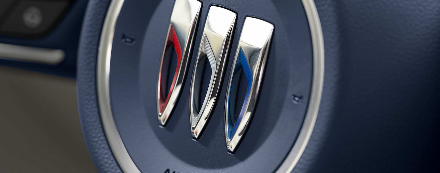 Buick badge on a used 2025 Buick Enclave for sale